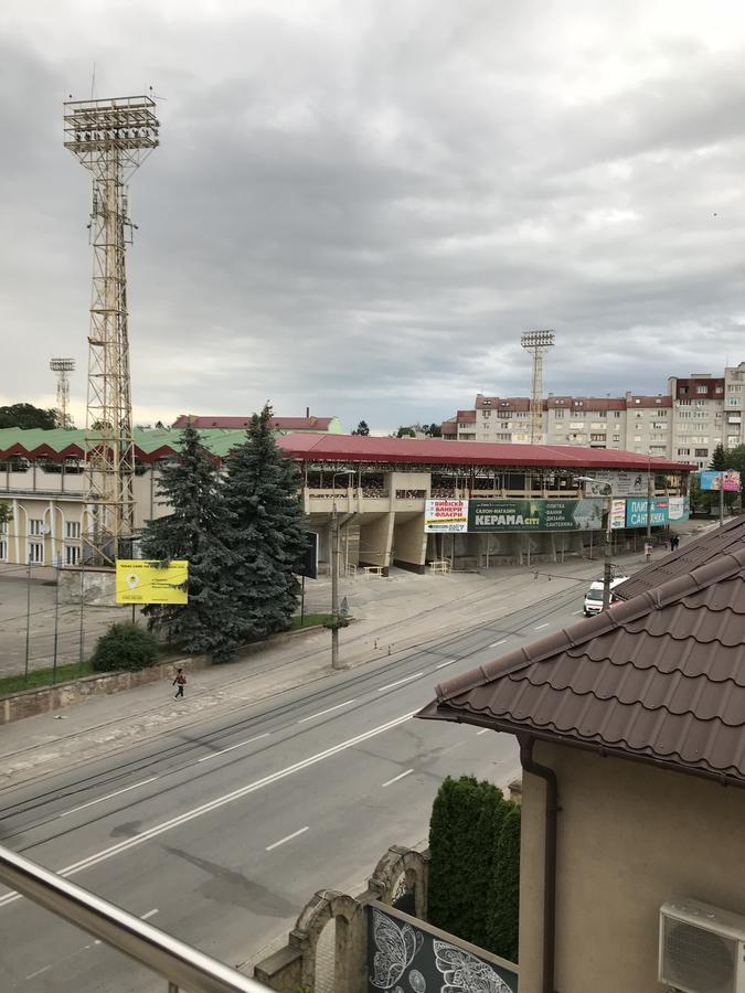 Дворівневі Апартаменти Antique Τερνόπιλ Εξωτερικό φωτογραφία