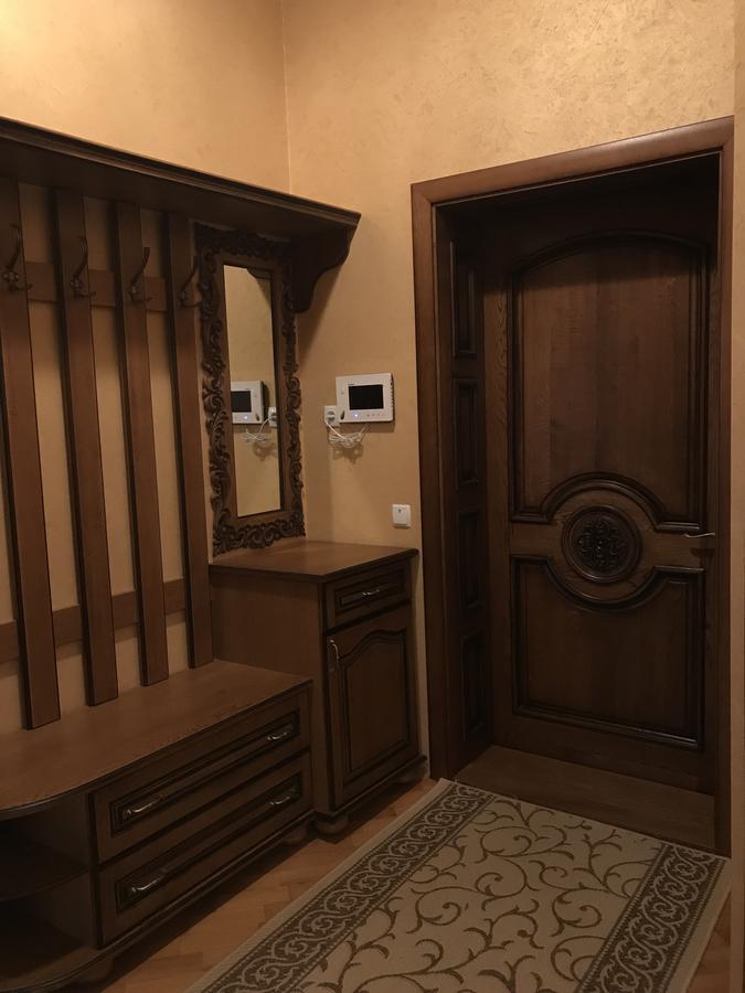 Дворівневі Апартаменти Antique Τερνόπιλ Εξωτερικό φωτογραφία